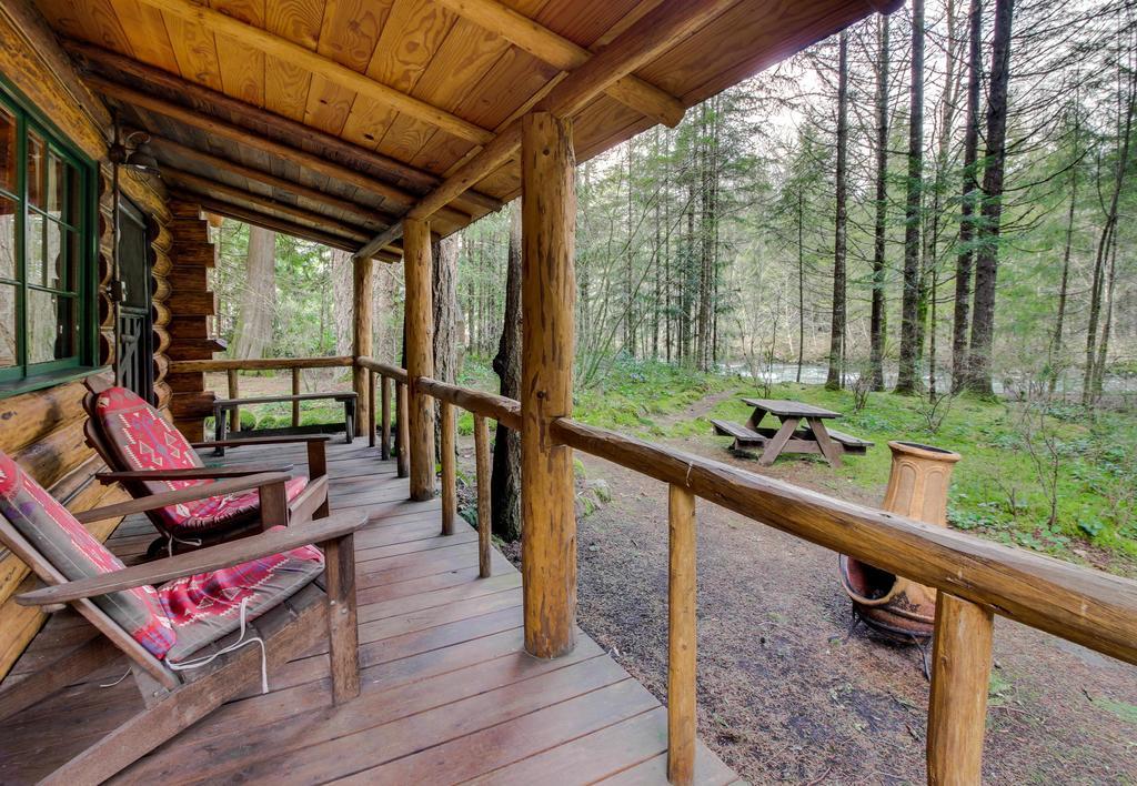 Zoe'S Log Cabin Welches エクステリア 写真