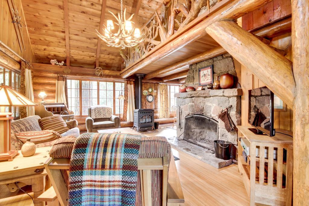 Zoe'S Log Cabin Welches エクステリア 写真