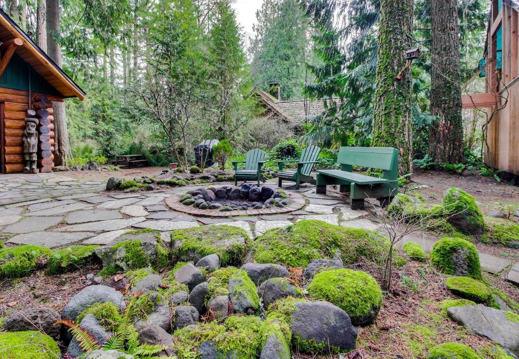 Zoe'S Log Cabin Welches エクステリア 写真