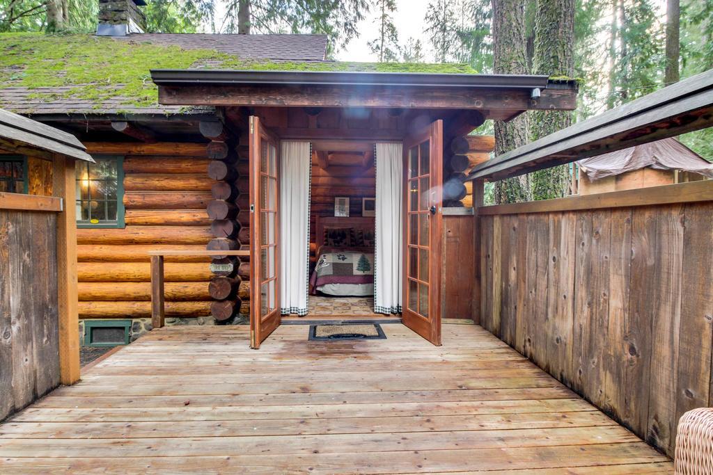 Zoe'S Log Cabin Welches エクステリア 写真