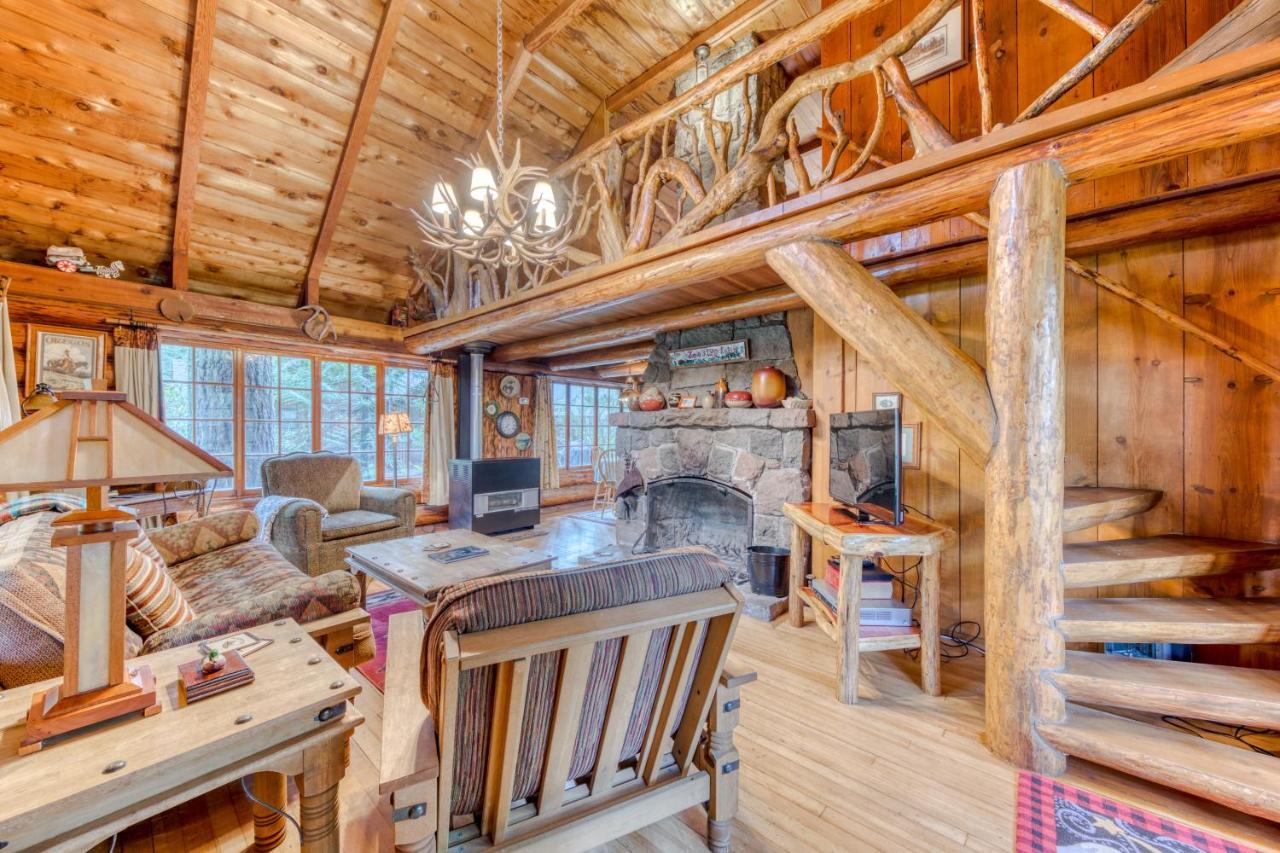 Zoe'S Log Cabin Welches エクステリア 写真
